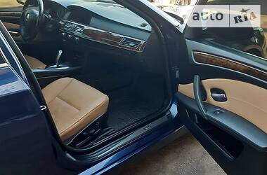 Седан BMW 5 Series 2009 в 
