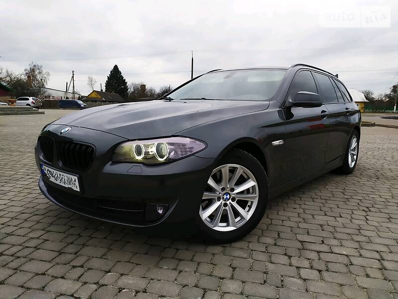 Універсал BMW 5 Series 2010 в 