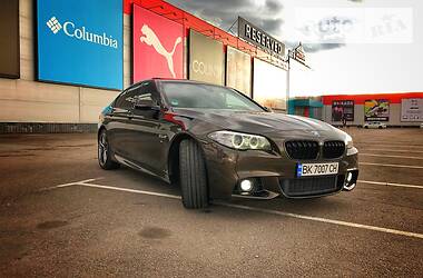 Седан BMW 5 Series 2015 в Здолбунове