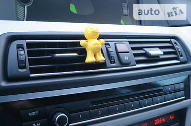 Універсал BMW 5 Series 2011 в 