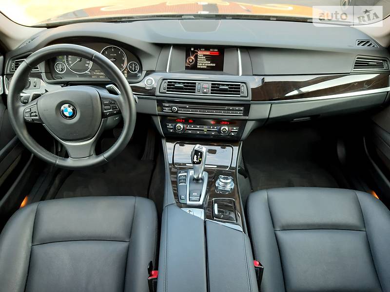 Седан BMW 5 Series 2016 в Миколаєві