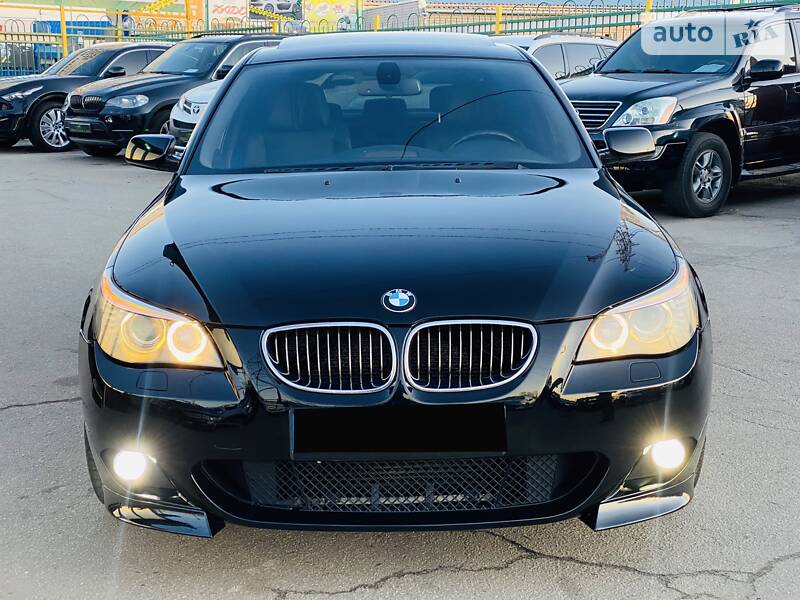 Седан BMW 5 Series 2009 в Харкові
