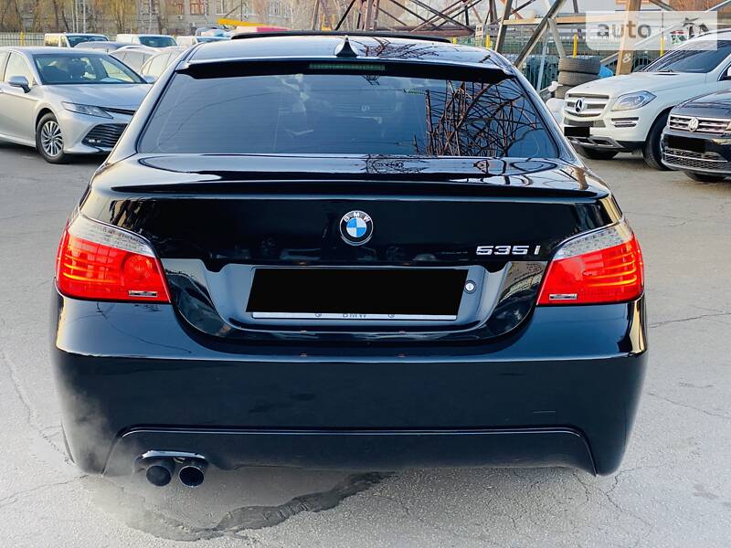 Седан BMW 5 Series 2009 в Харкові
