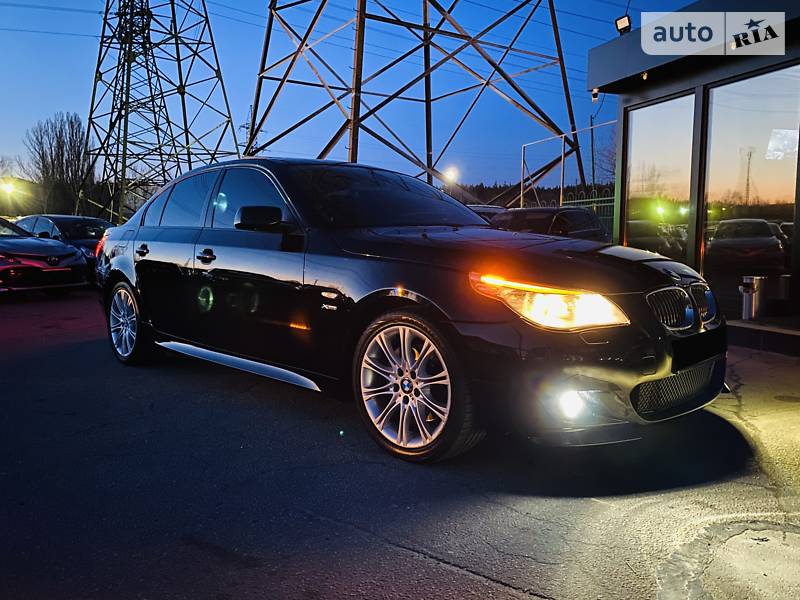 Седан BMW 5 Series 2009 в Харкові