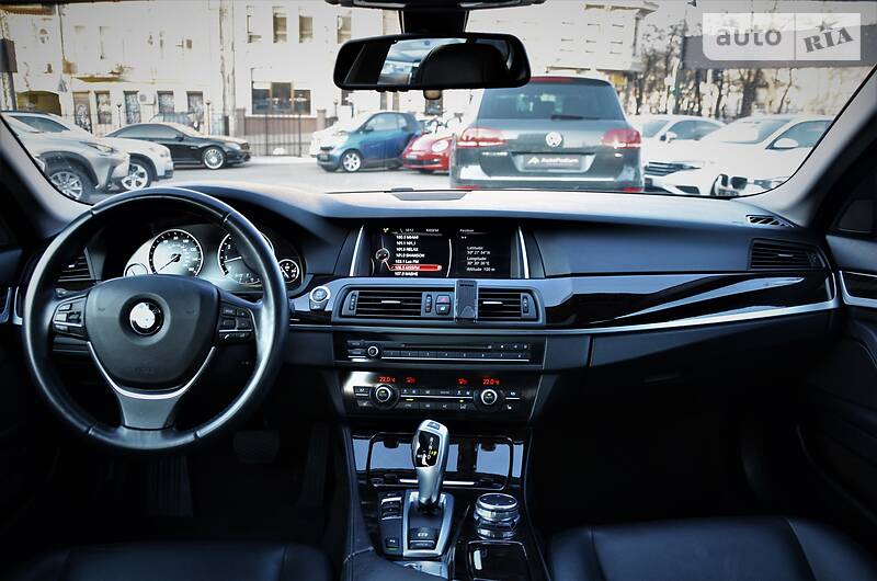 Седан BMW 5 Series 2014 в Києві фото 20 Седан BMW 5 Series 2014 в Києві