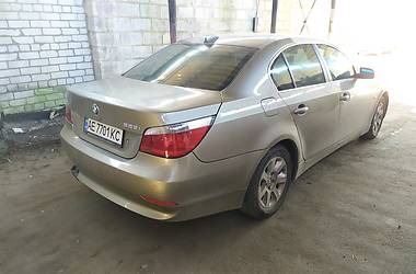 Седан BMW 5 Series 2005 в 