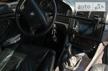 Седан BMW 5 Series 2000 в 