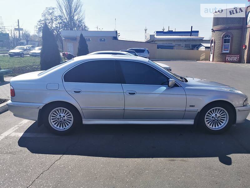 Седан BMW 5 Series 2001 в Краматорську