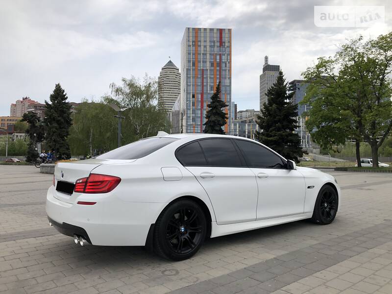 Седан BMW 5 Series 2012 в Дніпрі фото 12 Седан BMW 5 Series 2012 в Дніпрі