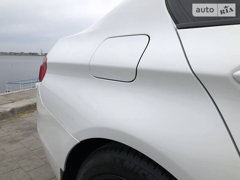 Седан BMW 5 Series 2012 в Дніпрі фото 28 Седан BMW 5 Series 2012 в Дніпрі