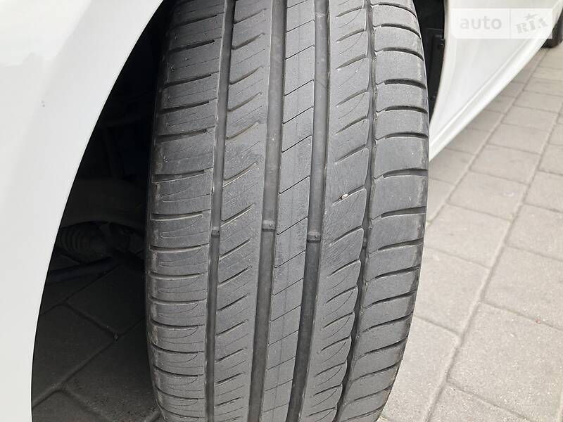 Седан BMW 5 Series 2012 в Дніпрі фото 56 Седан BMW 5 Series 2012 в Дніпрі