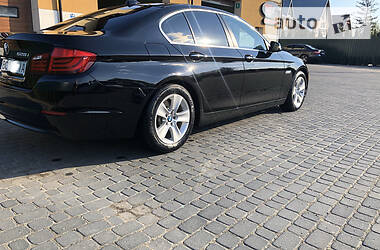 Седан BMW 5 Series 2012 в Львові