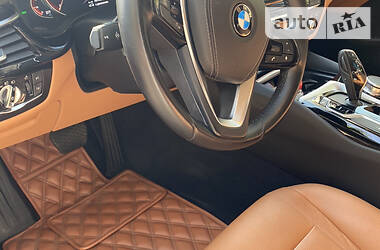 Седан BMW 5 Series 2018 в 