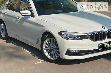 Седан BMW 5 Series 2018 в 