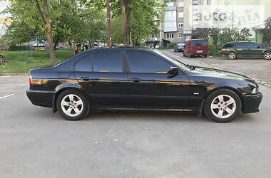 Седан BMW 5 Series 2002 в 