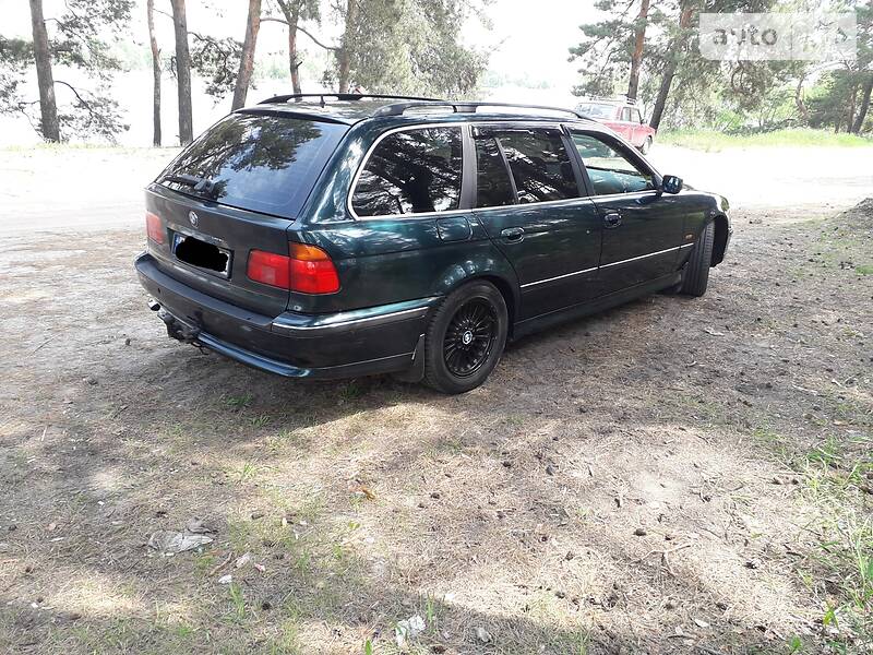 Универсал BMW 5 Series 1998 в Киеве