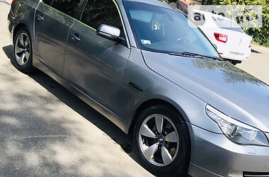 Седан BMW 5 Series 2008 в Хусте