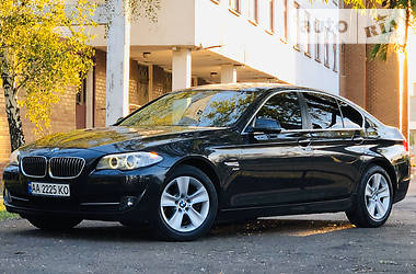 Седан BMW 5 Series 2012 в 