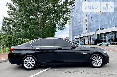 Седан BMW 5 Series 2016 в Киеве