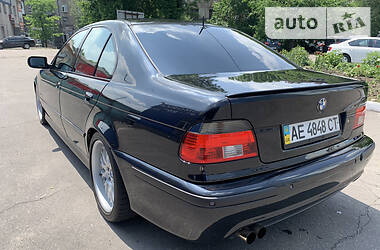 Седан BMW 5 Series 2001 в Каменском