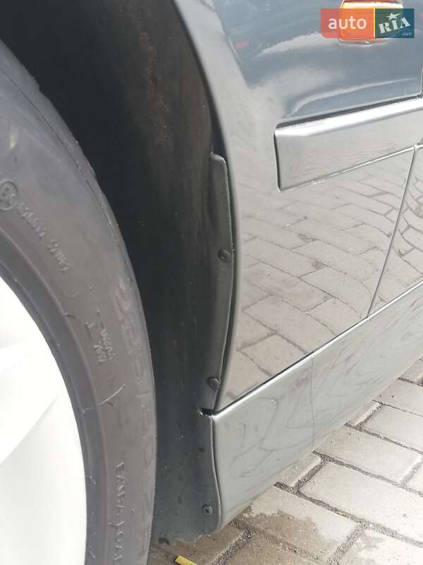 Седан BMW 5 Series 2003 в Черновцах