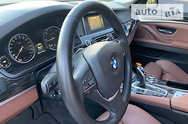 Седан BMW 5 Series 2016 в Киеве