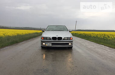 Седан BMW 5 Series 1995 в Черновцах