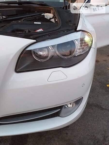 Седан BMW 5 Series 2012 в Полтаві