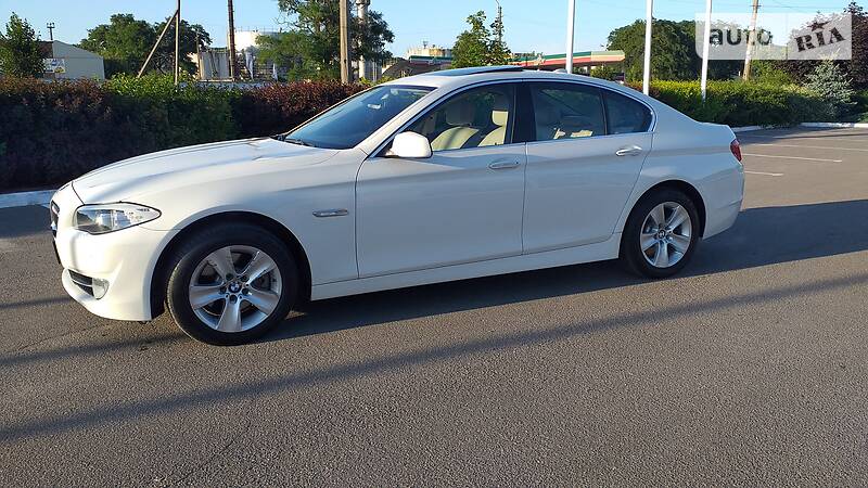 Седан BMW 5 Series 2012 в Полтаві