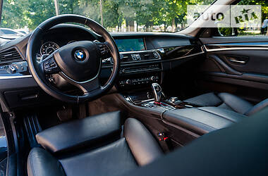 Седан BMW 5 Series 2011 в Сватово