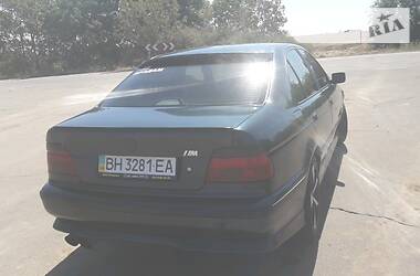 Седан BMW 5 Series 1997 в Южном