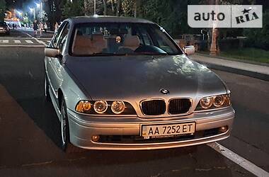 Седан BMW 5 Series 2001 в 