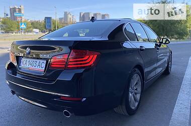 Седан BMW 5 Series 2014 в Києві