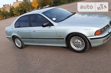 Седан BMW 5 Series 1996 в Овруче