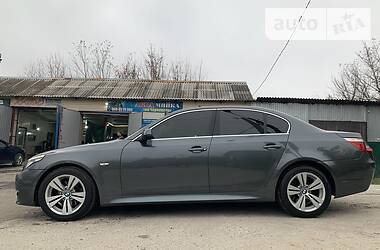 Седан BMW 5 Series 2009 в Ровно