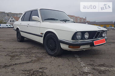 Седан BMW 5 Series 1982 в Ровно