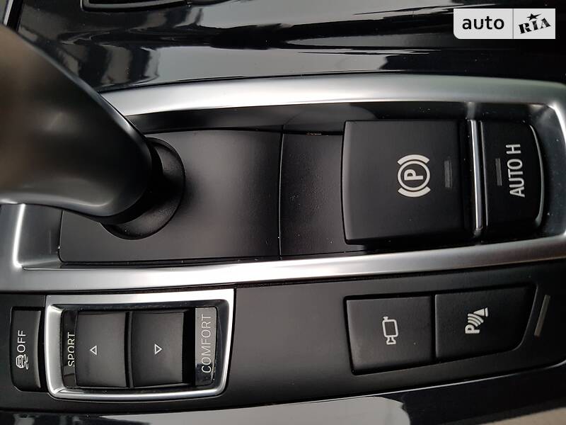 Седан BMW 5 Series 2012 в Сєверодонецьку