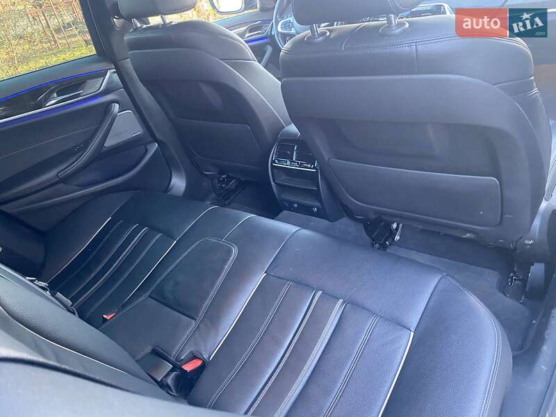 Седан BMW 5 Series 2018 в Ивано-Франковске