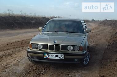 Седан BMW 5 Series 1989 в Бахмуте