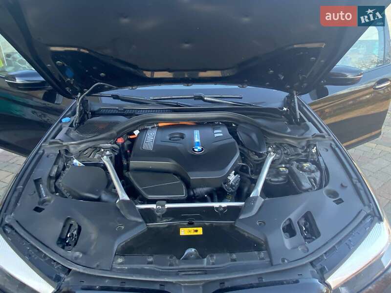 Седан BMW 5 Series 2018 в Ивано-Франковске