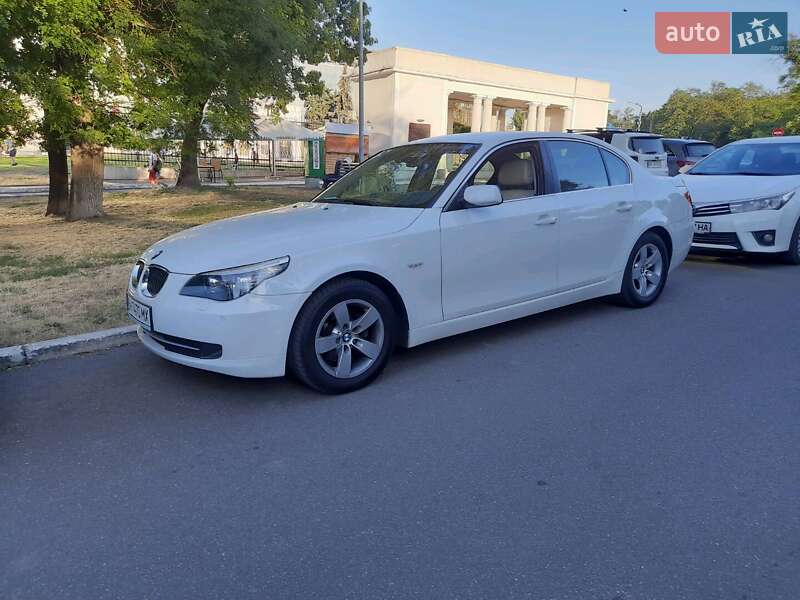 Седан BMW 5 Series 2008 в Одессе