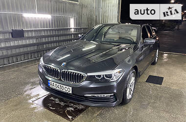 Седан BMW 5 Series 2017 в Киеве