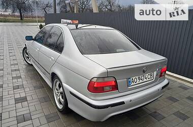 Седан BMW 5 Series 2000 в Иршаве