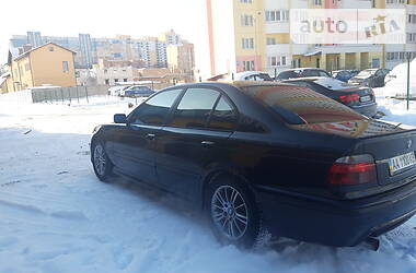 Седан BMW 5 Series 1998 в Киеве