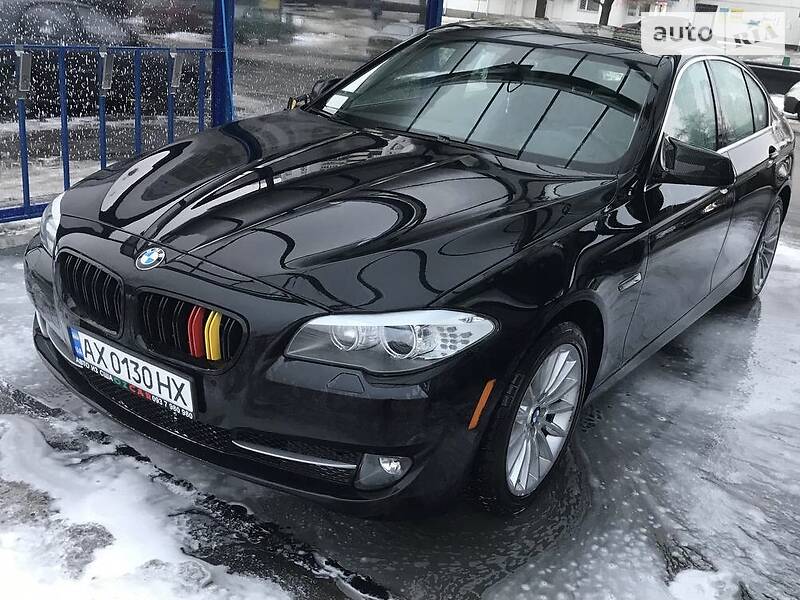 Седан BMW 5 Series 2012 в Харкові