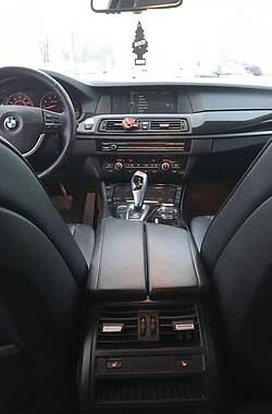 Седан BMW 5 Series 2012 в 
