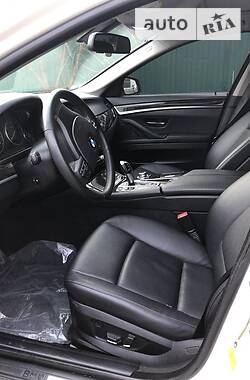 Седан BMW 5 Series 2013 в 