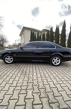 Седан BMW 5 Series 1998 в Надвірній
