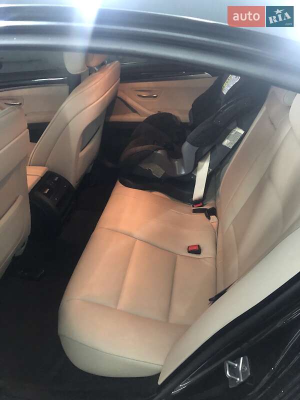 Седан BMW 5 Series 2012 в Києві фото 46 Седан BMW 5 Series 2012 в Києві