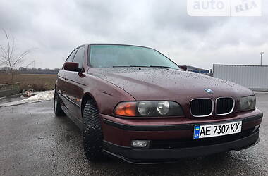 Седан BMW 5 Series 1999 в Дніпрі